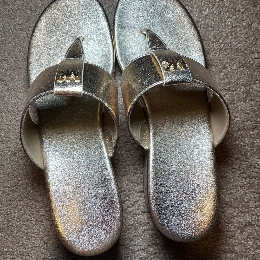 MK Gold Women’s wedges